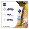 Protector solar facial NIVEA SUN Control de Brillo efecto matificante de larga duración fps 50+ 50 ml